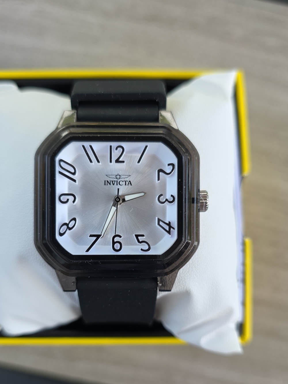800w.  Invicta Celestial Scalenon Unisex Watch - 39mm, Black (70321)